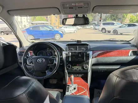 Toyota Camry 2011 года за 10 450 000 тг. в Алматы – фото 18