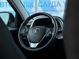 Toyota RAV4 2018 года за 14 654 973 тг. в Усть-Каменогорск – фото 3