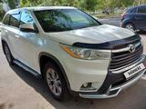 Toyota Highlander 2014 года за 16 500 000 тг. в Павлодар