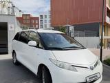 Toyota Previa 2018 года за 11 000 000 тг. в Актау