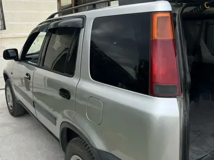 Honda CR-V 1997 года за 2 350 000 тг. в Алматы – фото 18