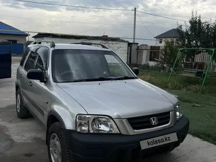 Honda CR-V 1997 года за 2 350 000 тг. в Алматы – фото 2