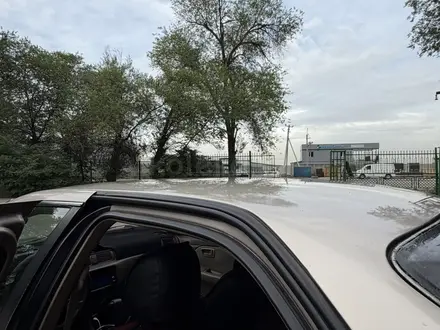 Toyota Camry 2000 года за 3 650 000 тг. в Алматы – фото 27