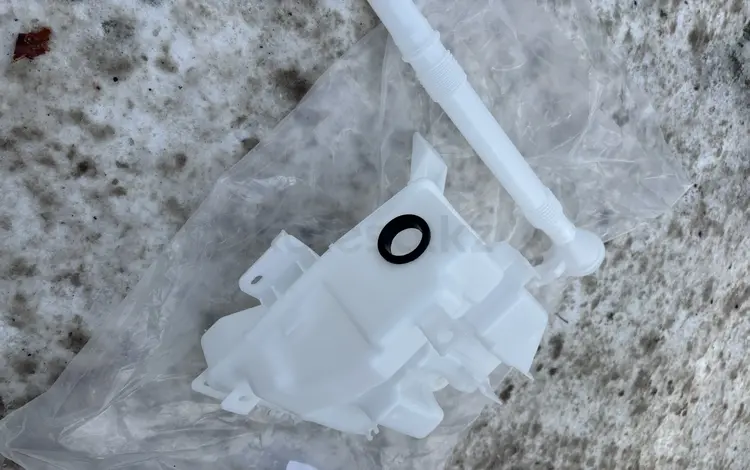 Бачок омывателя на Toyota за 25 000 тг. в Алматы