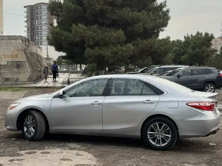 Toyota Camry 2016 года за 6 600 000 тг. в Уральск – фото 9