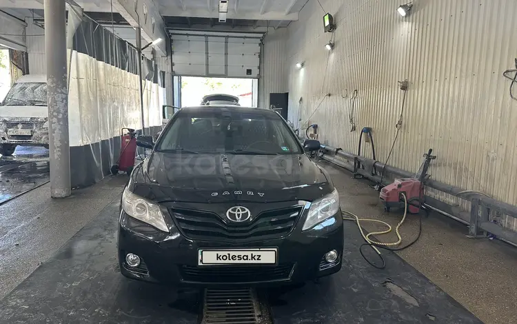 Toyota Camry 2010 годаүшін7 300 000 тг. в Алтай