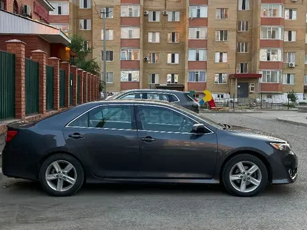 Toyota Camry 2012 года за 5 500 000 тг. в Актобе – фото 3