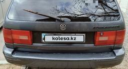 Volkswagen Passat 1995 года за 2 100 000 тг. в Шымкент – фото 3