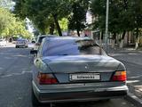 Mercedes-Benz E 230 1990 года за 2 200 000 тг. в Шымкент – фото 4