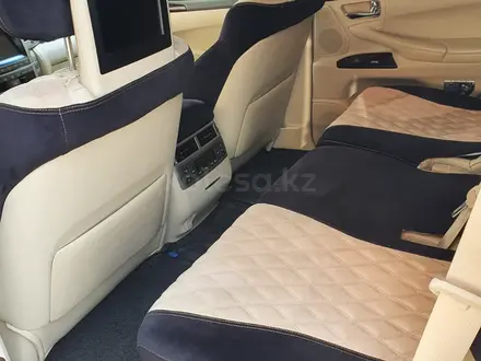 Lexus LX 570 2013 года за 24 500 000 тг. в Актау – фото 3