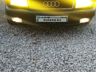 Audi 100