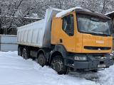 Renault  Kerax 2005 годаfor12 500 000 тг. в Алматы