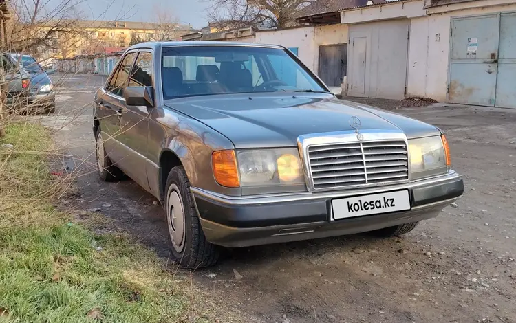 Mercedes-Benz E 200 1990 годаfor1 800 000 тг. в Тараз