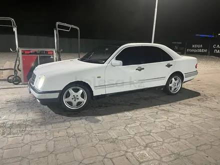 Mercedes-Benz E 280 1998 года за 2 600 000 тг. в Алматы – фото 6