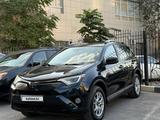 Toyota RAV4 2017 года за 11 500 000 тг. в Актау