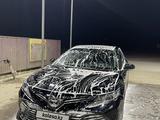 Toyota Camry 2019 года за 11 500 000 тг. в Атырау – фото 4