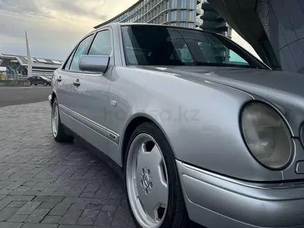 Mercedes-Benz E 280 1996 года за 6 800 000 тг. в Астана – фото 4