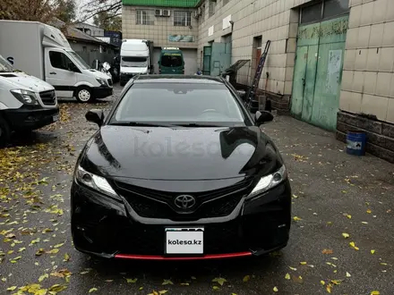 Toyota Camry 2018 года за 12 888 888 тг. в Алматы