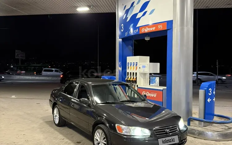 Toyota Camry 2001 года за 4 000 000 тг. в Алматы