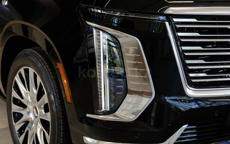 Cadillac Escalade Premium Luxury Platinum — миниатюра 3