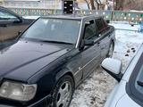 Mercedes-Benz E 300 1993 годаүшін1 800 000 тг. в Экибастуз – фото 3