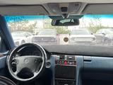 Mercedes-Benz E 320 1998 годаүшін2 803 000 тг. в Астана