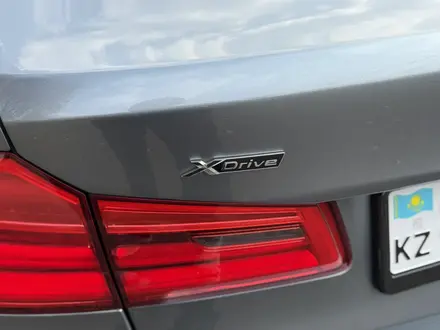 BMW 540 2017 года за 17 500 000 тг. в Алматы – фото 18
