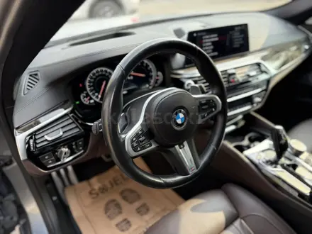BMW 540 2017 года за 17 500 000 тг. в Алматы – фото 25