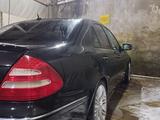 Mercedes-Benz E 240 2003 года за 4 500 000 тг. в Астана