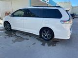 Toyota Sienna 2011 года за 8 000 000 тг. в Актау – фото 4