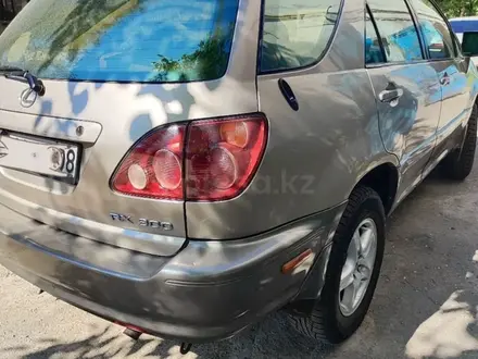 Lexus RX 300 1999 года за 4 300 000 тг. в Тараз