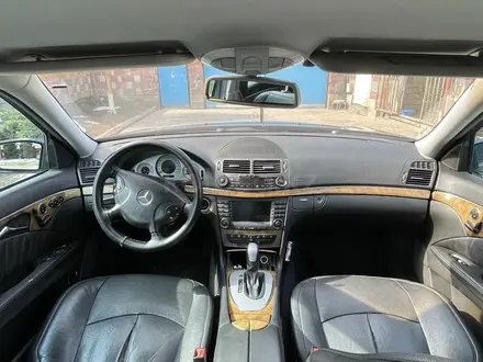 Mercedes-Benz E 350 2005 года за 6 000 000 тг. в Алматы – фото 11