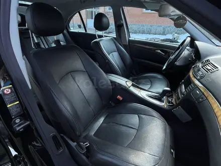 Mercedes-Benz E 350 2005 года за 6 000 000 тг. в Алматы – фото 13