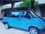 Volkswagen Multivan 2001 года за 6 500 000 тг. в Тараз