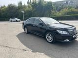 Toyota Camry 2014 года за 9 600 000 тг. в Павлодар