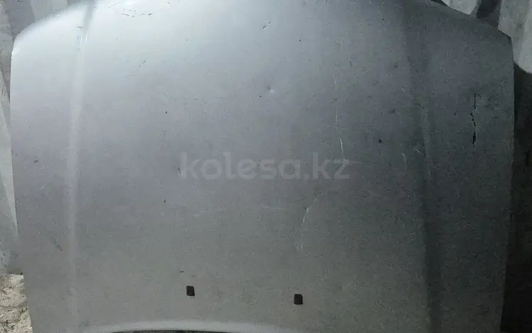 Капот за 30 000 тг. в Караганда