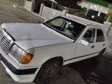 Mercedes-Benz E 200 1988 года за 750 000 тг. в Кендала