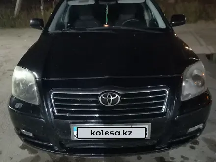 Toyota Avensis 2004 года за 3 900 000 тг. в Семей