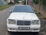 Mercedes-Benz E 280 1993 года за 1 800 000 тг. в Шымкент
