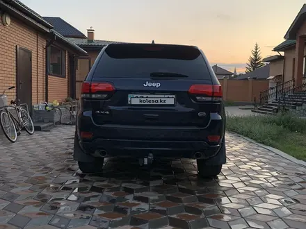 Jeep Grand Cherokee 2014 года за 14 000 000 тг. в Астана – фото 3