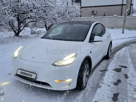 Tesla Model Y 2021 года за 15 000 000 тг. в Алматы