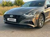 Hyundai Sonata 2021 года за 12 000 000 тг. в Алматы