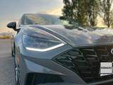 Hyundai Sonata 2021 года за 12 000 000 тг. в Алматы – фото 5