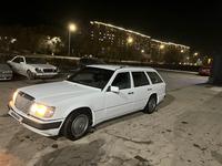 Mercedes-Benz E 230 1991 года за 1 800 000 тг. в Астана