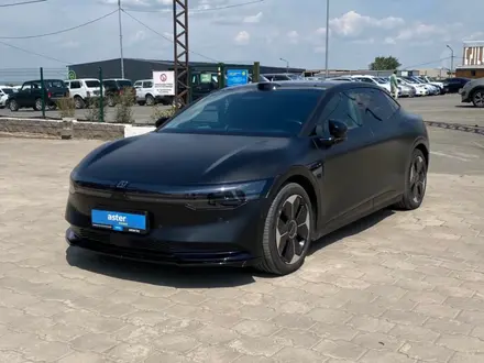 Zeekr 007, 2024