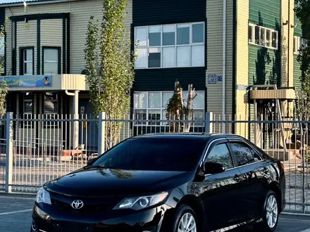 Toyota Camry 2013 года за 7 200 000 тг. в Атырау