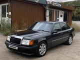 Mercedes-Benz E 230 1989 года за 770 000 тг. в Караганда – фото 2