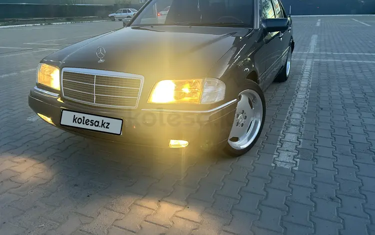 Mercedes-Benz C 200 1998 годаүшін2 500 000 тг. в Актобе