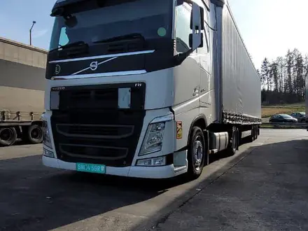Volvo  FH 2018 года за 44 000 000 тг. в Алматы