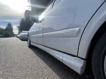 Mercedes-Benz E 240 2001 года за 6 000 000 тг. в Астана – фото 9